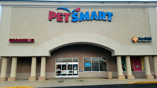 Pet Supply Store «PetSmart», reviews and photos, 1072 Bullsboro Dr, Newnan, GA 30265, USA