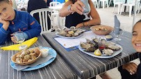 Plats et boissons du Bar-restaurant à huîtres Chez Mamelou à Dolus-d'Oléron - n°1