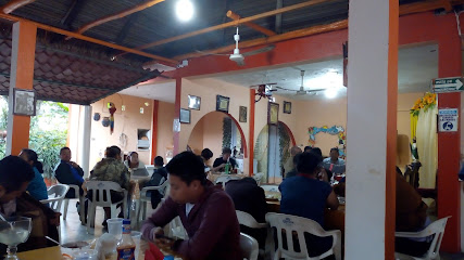 Restaurant El aeropuerto - Calle Perif. S/N, 5 de Mayo, 86400 Huimanguillo, Tab., Mexico