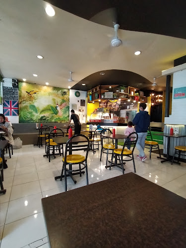 5 Restoran Cepat Saji Terkenal di Jawa Barat yang Wajib Dicoba