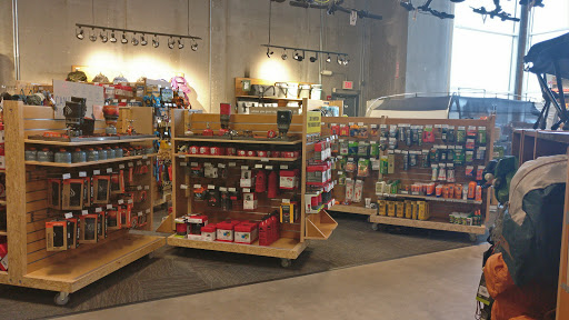 Camping Store «REI», reviews and photos, 766 E Big Beaver Rd, Troy, MI 48083, USA