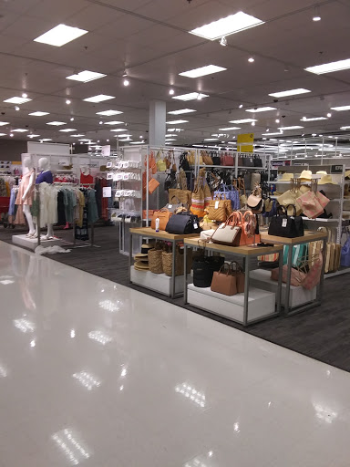 Department Store «Target», reviews and photos, 2112 W Peterson Ave, Chicago, IL 60659, USA