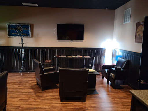 Tobacco Shop «Smoker Friendly», reviews and photos, 281 E 29th St F, Loveland, CO 80538, USA