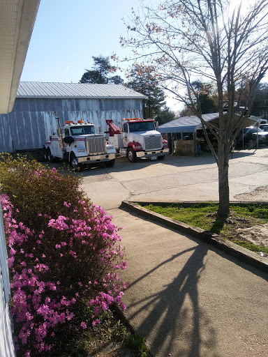 Auto Repair Shop «TNT Auto Sales and Towing», reviews and photos, 8008 S Spotswood Trail, Gordonsville, VA 22942, USA