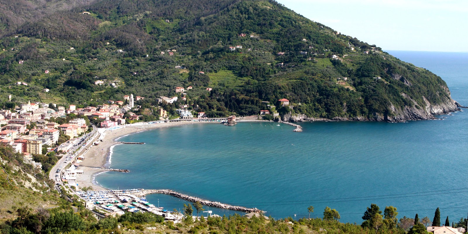 Photo of Levanto Beach with blue water surface