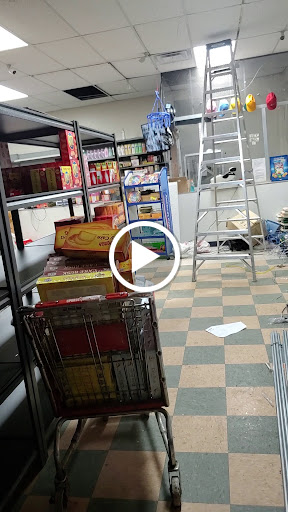 Grocery Store «Meghna Supermarket», reviews and photos, 4007 E 9 Mile Rd, Warren, MI 48091, USA