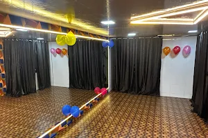 DND Dance And Fitness Studio image