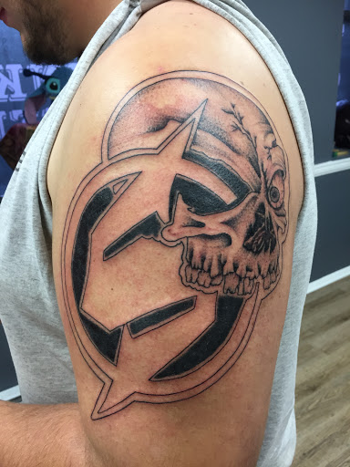 Tattoo Shop «Pink Raven Tattoos», reviews and photos, 219 Broadway #4, Saratoga Springs, NY 12866, USA