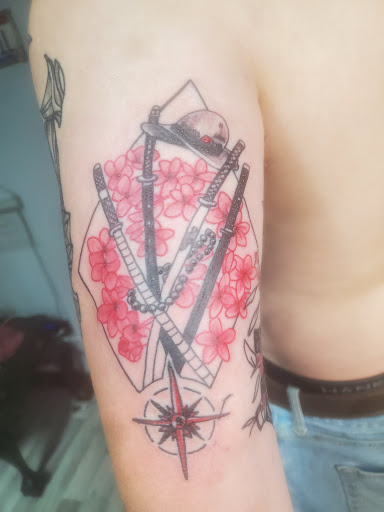 Explore moon phases tattoo ideas, creative tattoo ideas in Elyria, available at Raven Ink Tattoo & Piercing