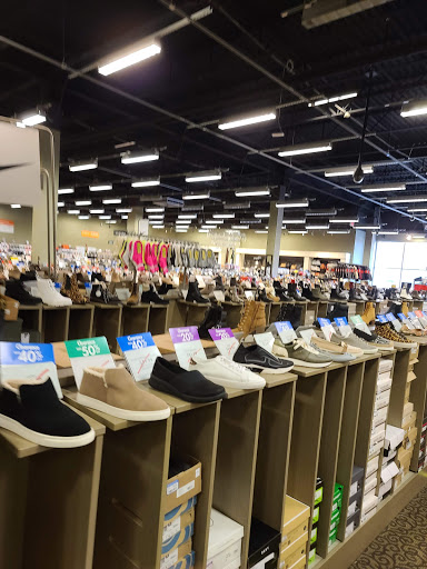 Shoe Store «DSW Designer Shoe Warehouse», reviews and photos, 95 NJ-23, Wayne, NJ 07470, USA