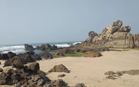 Pantai Cibobos image