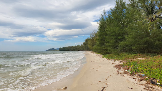 Mai Rood Beach