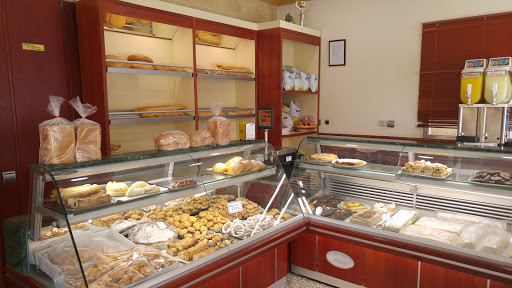 Cafetería La Tahona Márquez S.L. en Alcalá la Real, Jaén