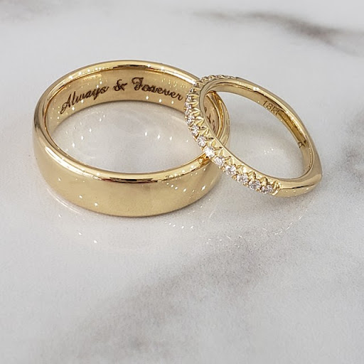 Jewelry Store «Georgetown Jewelers Inc», reviews and photos, 351 Georgetown Square, Wood Dale, IL 60191, USA