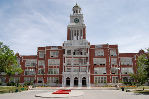 Escuelas tiempo Denver