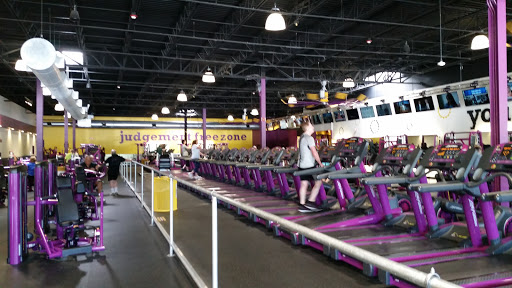 Gym «Planet Fitness», reviews and photos, 18 Northwest Blvd, Nashua, NH 03063, USA