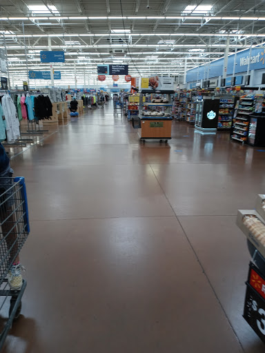 Department Store «Walmart Supercenter», reviews and photos, 12900 W Thunderbird Rd, El Mirage, AZ 85335, USA