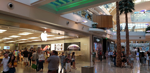 Computer Store «Apple Millenia», reviews and photos, 4200 Conroy Rd, Orlando, FL 32839, USA