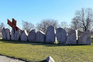 Pomnik Solidarności image