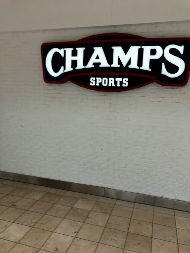 Shoe Store «Champs Sports», reviews and photos, 1201 Boston Post Rd, Milford, CT 06460, USA