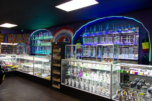 Tobacco Shop «All in One Smoke Shop», reviews and photos, 1053 W Granville Ave, Chicago, IL 60660, USA