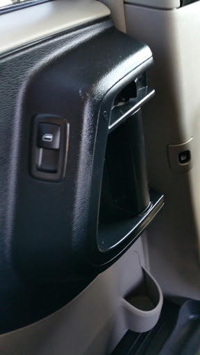 Used Car Dealer «PDX Used Cars», reviews and photos, 1475 SE Tualatin Valley Hwy, Hillsboro, OR 97123, USA