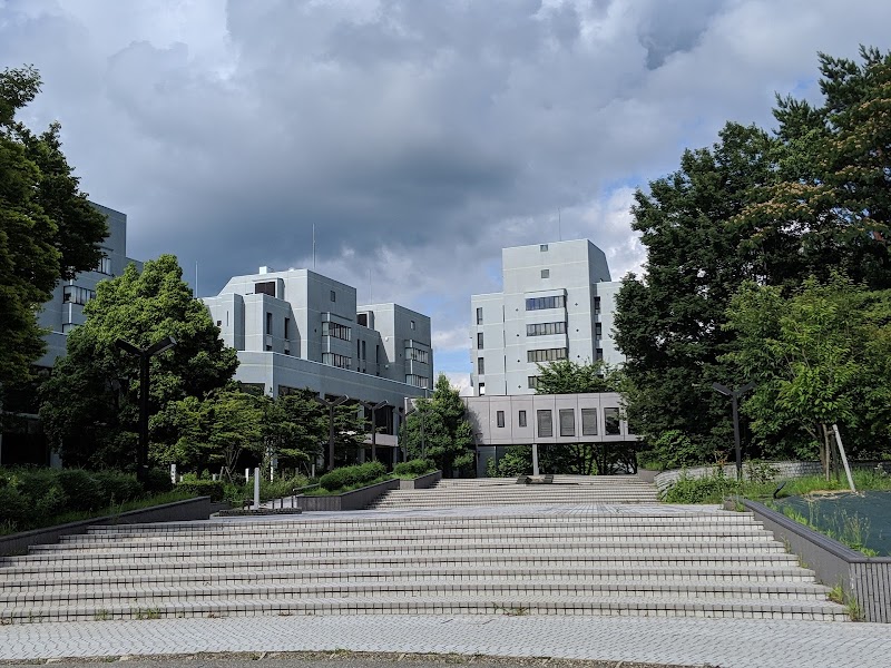 北陸先端科学技術大学院大学