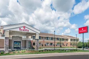 Ramada by Wyndham Minneapolis Golden Valley image