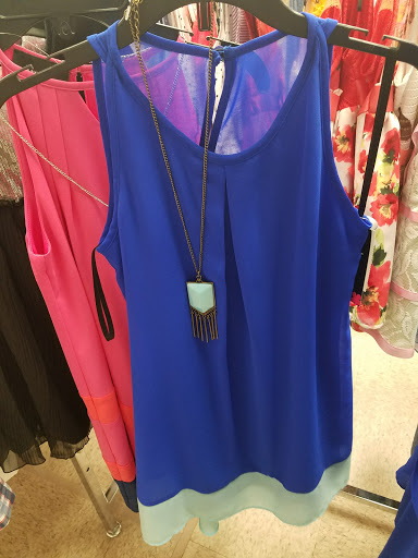 Clothing Store «K&G Fashion Superstore», reviews and photos, 908 Morse Rd, Columbus, OH 43229, USA