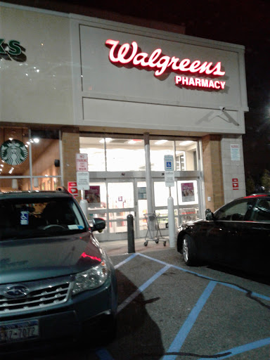 Drug Store «Walgreens», reviews and photos, 132-50 Metropolitan Ave, Richmond Hill, NY 11418, USA