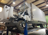 Meineke Car Care Center - Photo 4 - Car repair in Tampa, FL, Brandon