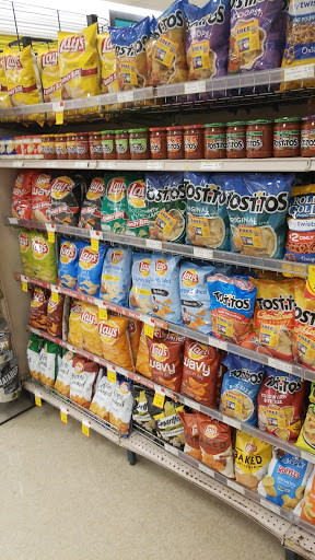 Grocery Store «Shoppers Value Foods», reviews and photos, 280 Main St, Baker, LA 70714, USA