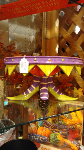 Christmas Store «Tannenbaum Christmas Shop», reviews and photos, 1007 Howard St, Omaha, NE 68102, USA