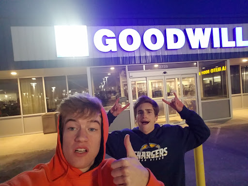 Non-Profit Organization «Goodwill of the Great Plains», reviews and photos