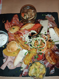 Charcuterie du Restaurant italien Trattoria Bettina et Bettino à Uzès - n°5