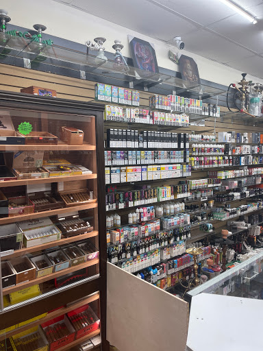 Tobacco Shop «Cigarette Circle», reviews and photos, 9059 Bruceville Rd, Elk Grove, CA 95758, USA