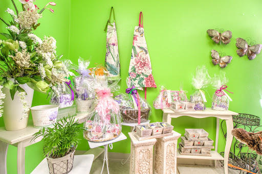 Florist «Oviedo Florist», reviews and photos, 1419 W Broadway St, Oviedo, FL 32765, USA