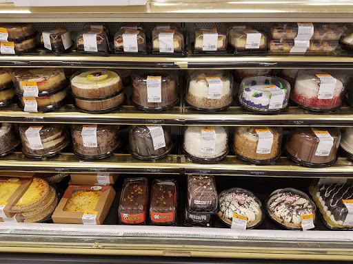 Shopping Mall «Copaco Shopping Center», reviews and photos, 335 Cottage Grove Rd, Bloomfield, CT 06002, USA