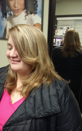 Beauty Salon «Salons by JC Cary Crossroads», reviews and photos, 2476 Walnut St, Cary, NC 27518, USA