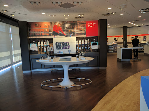 Cell Phone Store «Verizon», reviews and photos, 11511 Parkside Dr, Knoxville, TN 37934, USA