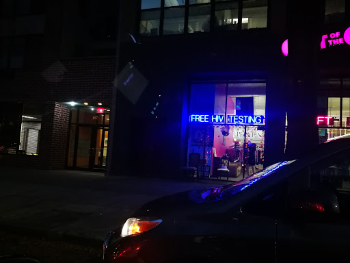 Thrift Store «Out of the Closet - Brooklyn», reviews and photos, 475 Atlantic Ave, Brooklyn, NY 11217, USA