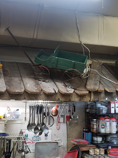 Grocery Store «High Grove (Grocery) Store», reviews and photos, 12780 Louisville Rd, Coxs Creek, KY 40013, USA