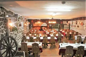 Restaurante 7º Irmão image