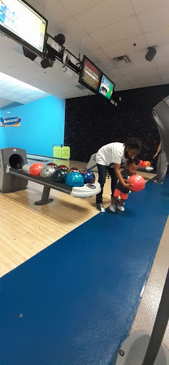 Bowling Alley «Three Point Bowling», reviews and photos, 7470 Hoffner Ave, Orlando, FL 32822, USA
