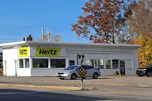 Hertz Car Rental - Quincy - Southern Artery image
