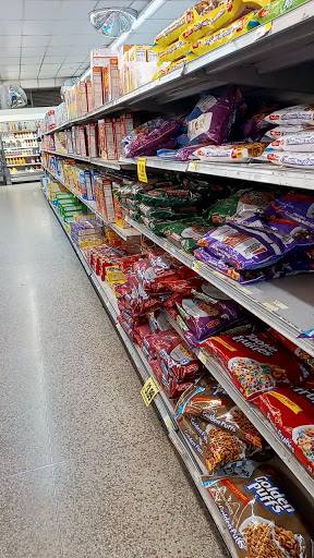 Grocery Store «Miles Supermarket», reviews and photos, 4127 E 131st St, Cleveland, OH 44105, USA