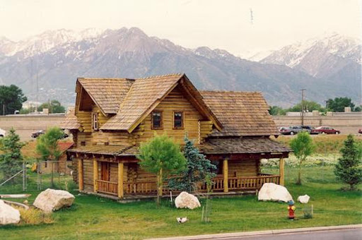 Wilderness Log Home and Cabin