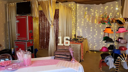 Dixieland Photo & Photo Booth Rentals Serving all of Alabama