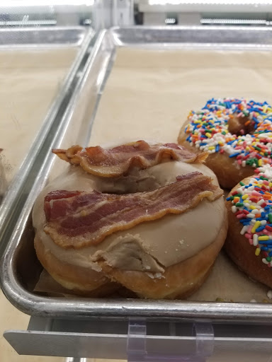 Grocery Store «Sunset Food Mart Inc», reviews and photos, 825 S Waukegan Rd, Lake Forest, IL 60045, USA