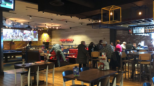 Restaurant «Main Event Entertainment», reviews and photos, 200 Quinn Dr, Pittsburgh, PA 15275, USA